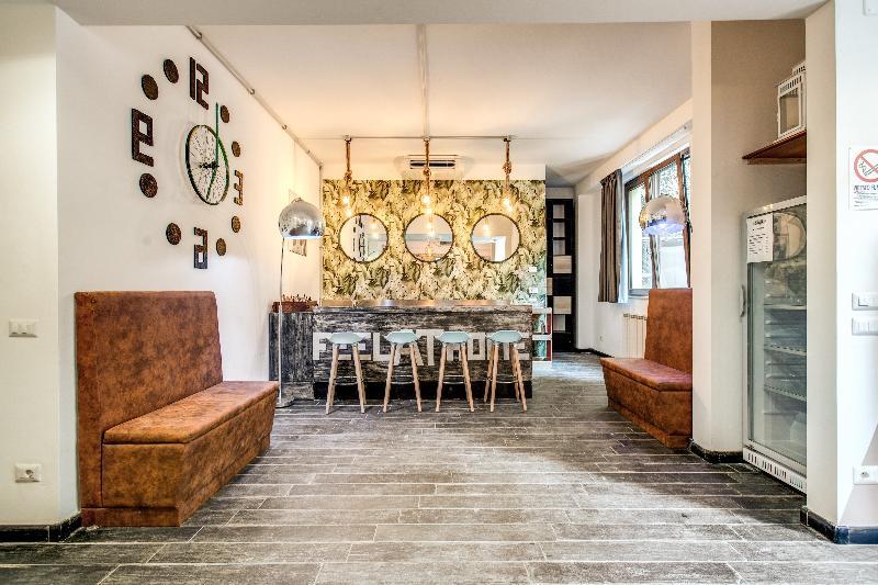 Hostel Trastevere 2 روما المظهر الخارجي الصورة