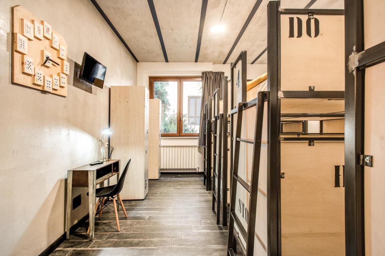Hostel Trastevere 2 روما المظهر الخارجي الصورة
